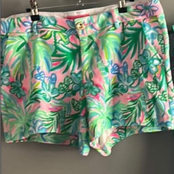Lilly Pulitzer Pants - Lilly Pulitzer Pink and Green Shorts Vibrant Tropical Print